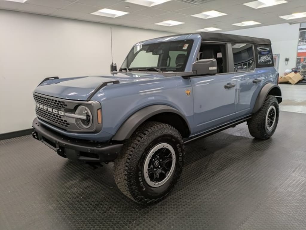 Certified 2024 Ford Bronco Badlands SUV