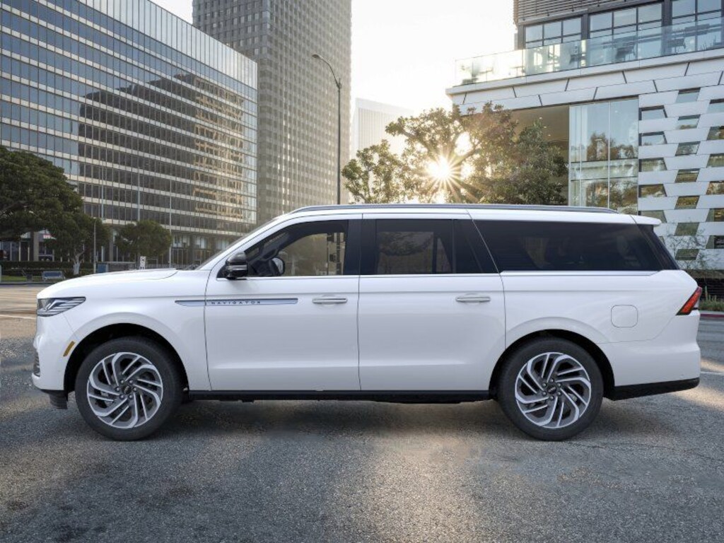 New 2026 Lincoln Navigator L Reserve SUV