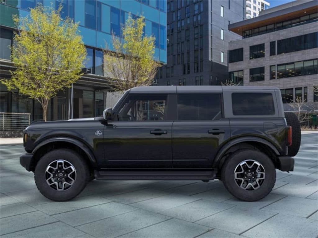 New 2025 Ford Bronco Outer Banks SUV