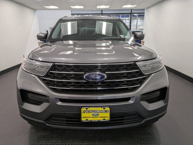2022 Ford Explorer XLT photo 2