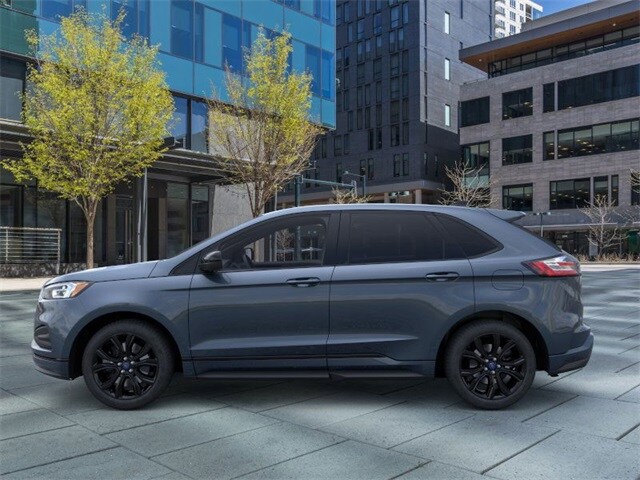 2024 Ford Edge SE photo 3