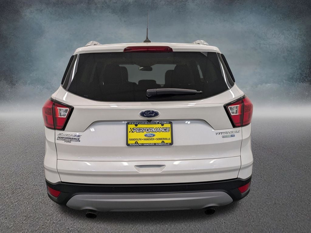 2019 Ford Escape Titanium photo 4