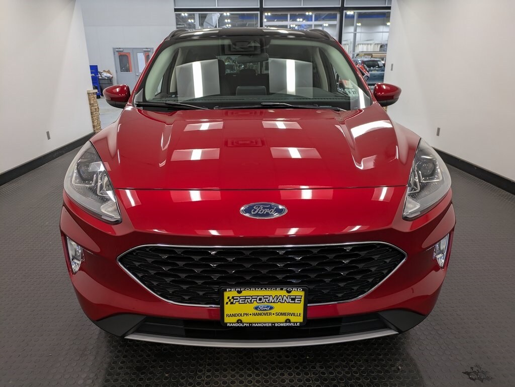 2022 Ford Escape SEL photo 2