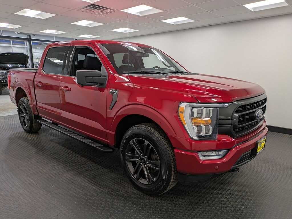 2022 Ford F-150 XLT photo 3