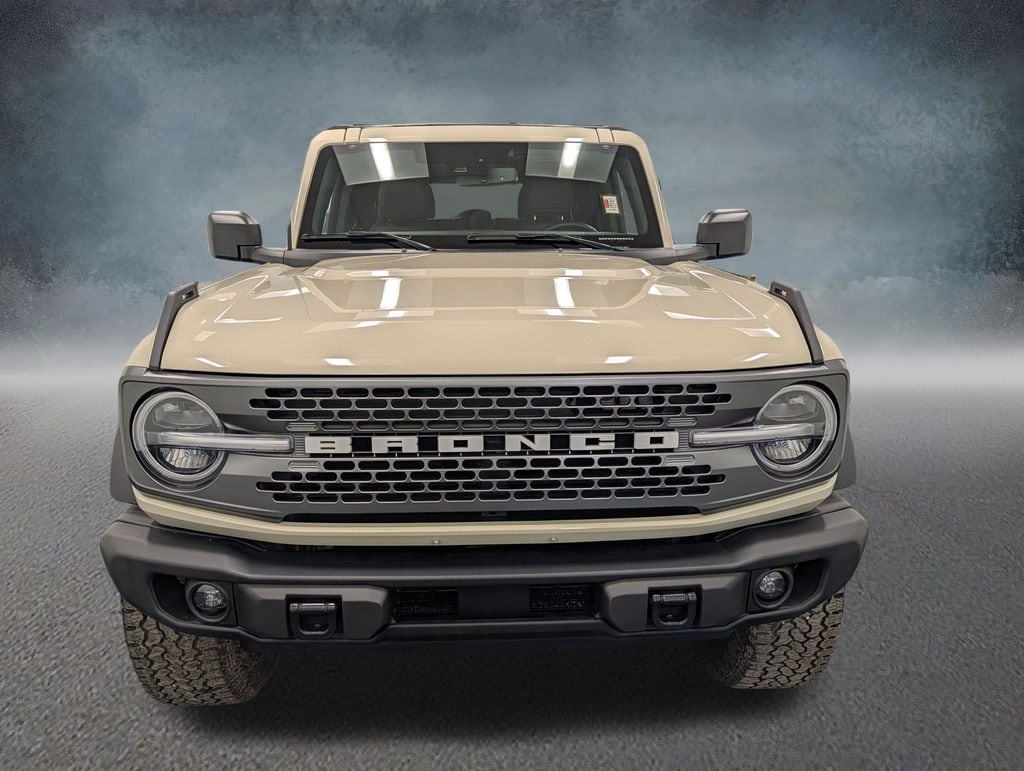 Used 2025 Ford Bronco Badlands SUV