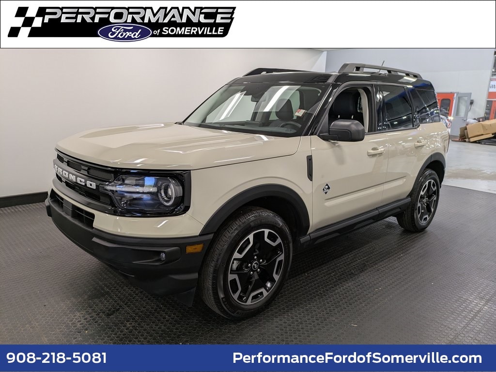 2024 Ford Bronco Sport Outer Banks's photo
