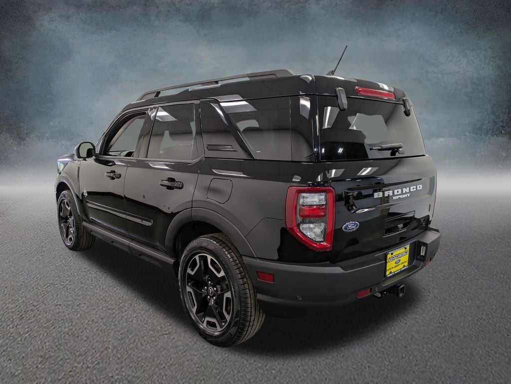 2021 Ford Bronco Sport Outer Banks photo 6
