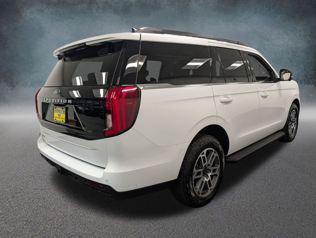 Used 2025 Ford Expedition Active SUV