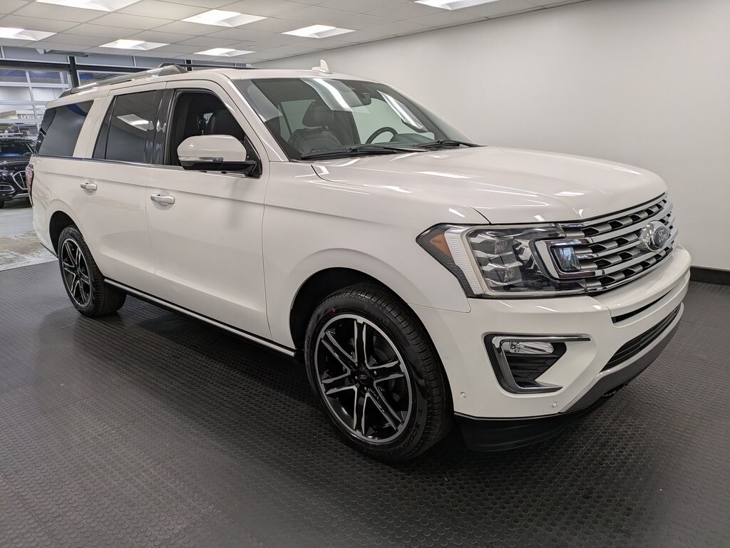 2021 Ford Expedition MAX Limited photo 3