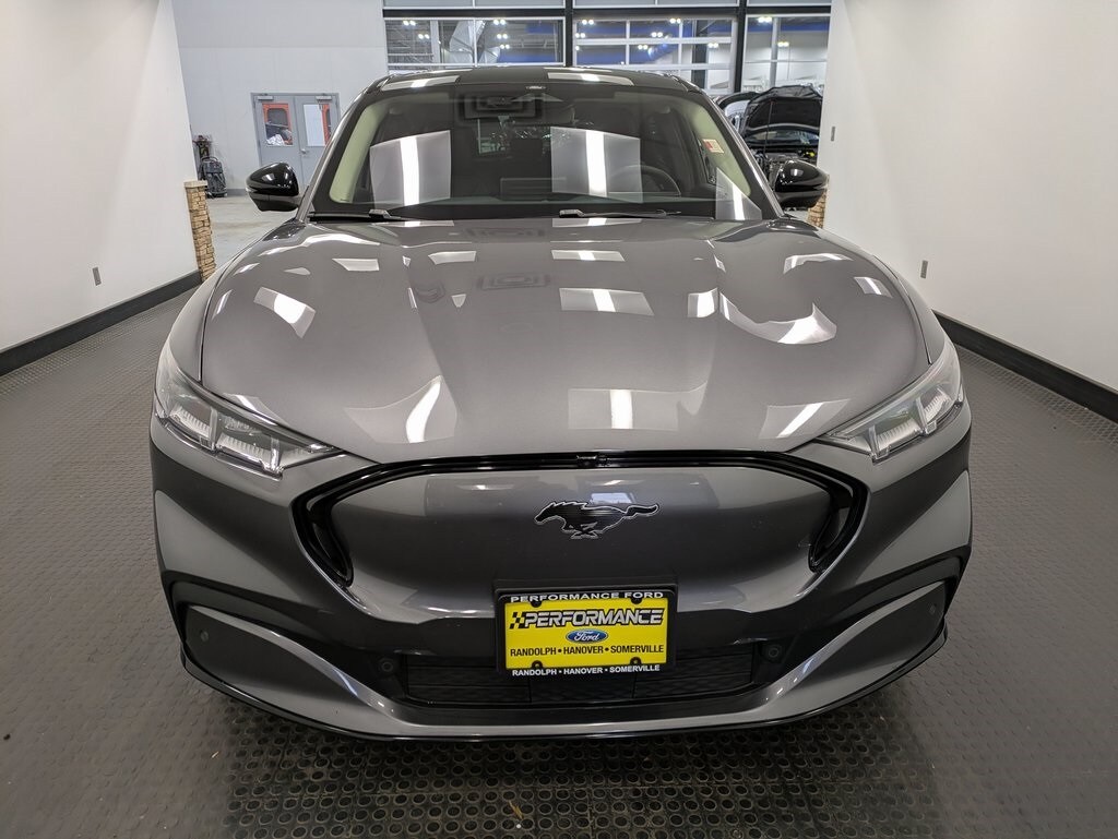 2021 Ford Mustang Mach-E Premium photo 2