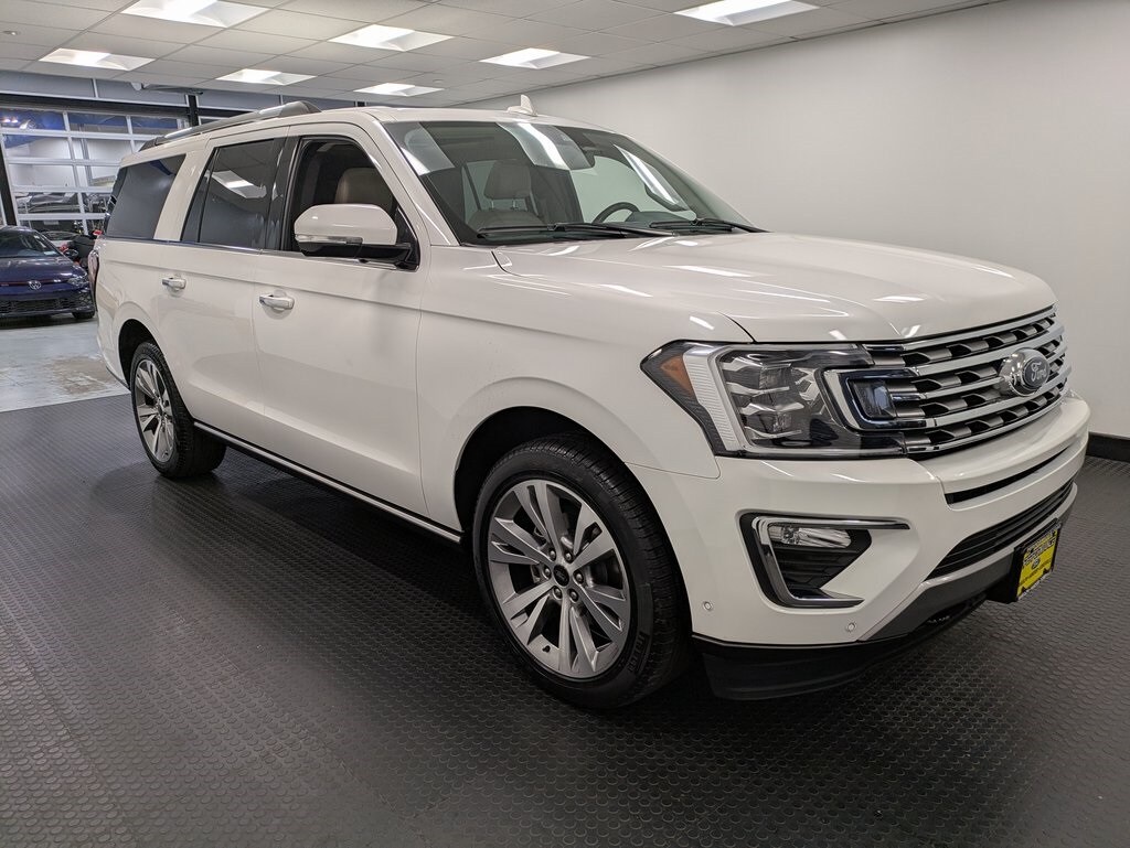 2021 Ford Expedition MAX Limited photo 3