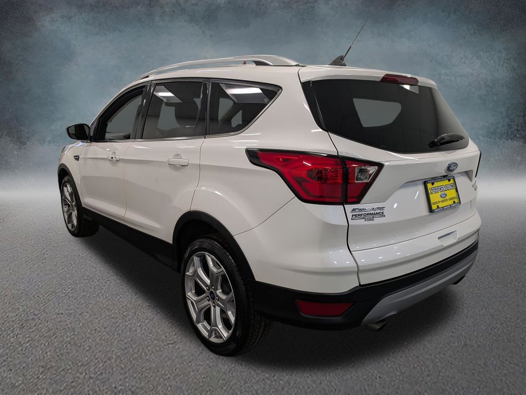2019 Ford Escape Titanium photo 5