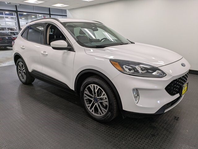 2020 Ford Escape SEL photo 2
