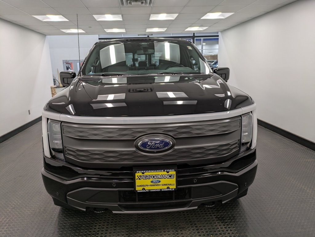 Used 2022 Ford F-150 Lightning Lariat Truck