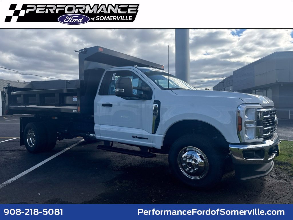 2026 Ford F-350 Super Duty Chassis Cab