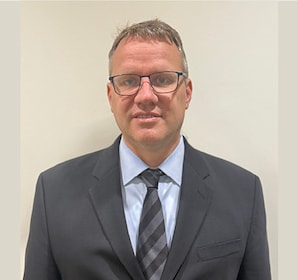 Staff member Craig Barrett from ID_d7dead