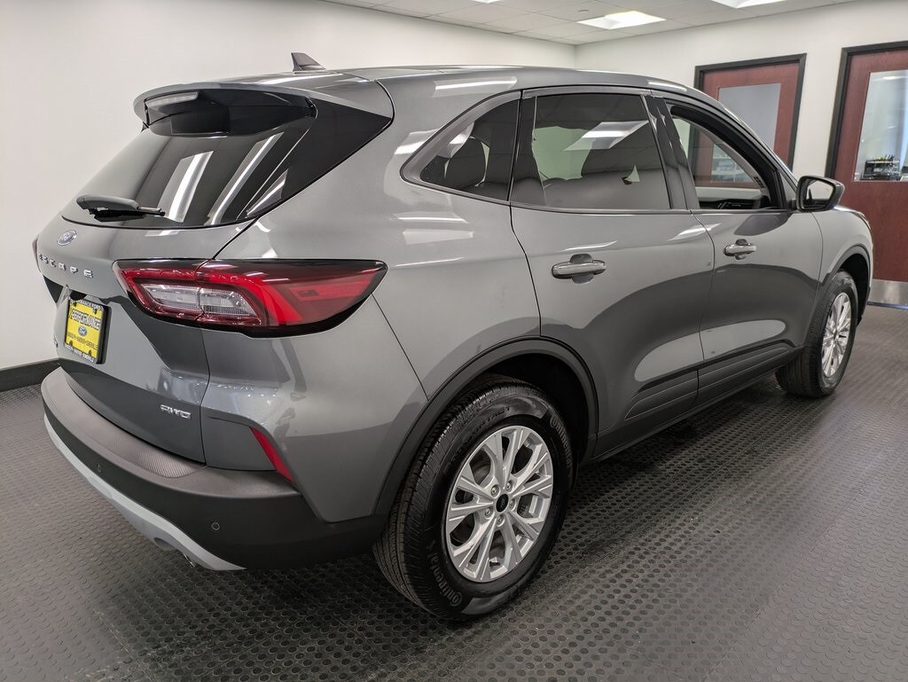2025 Ford Escape Active photo 4