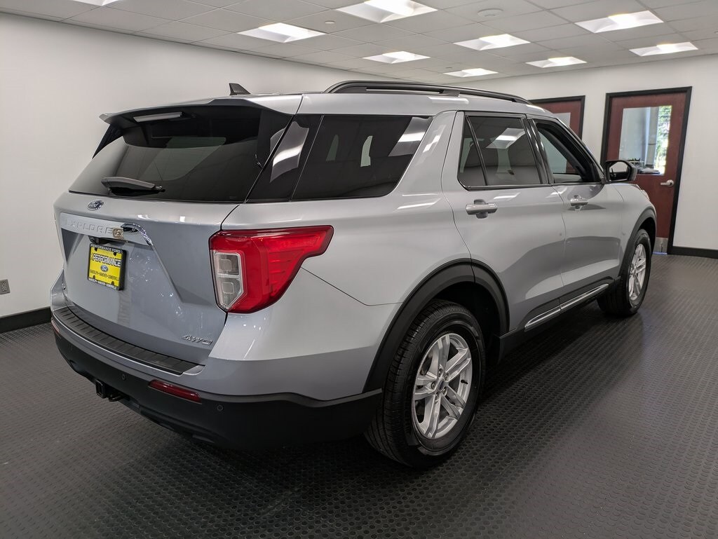 2022 Ford Explorer XLT photo 4