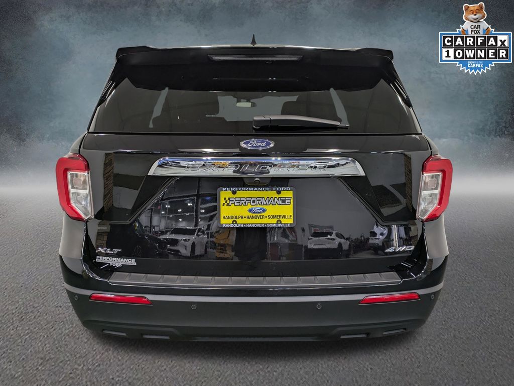 2023 Ford Explorer XLT photo 4