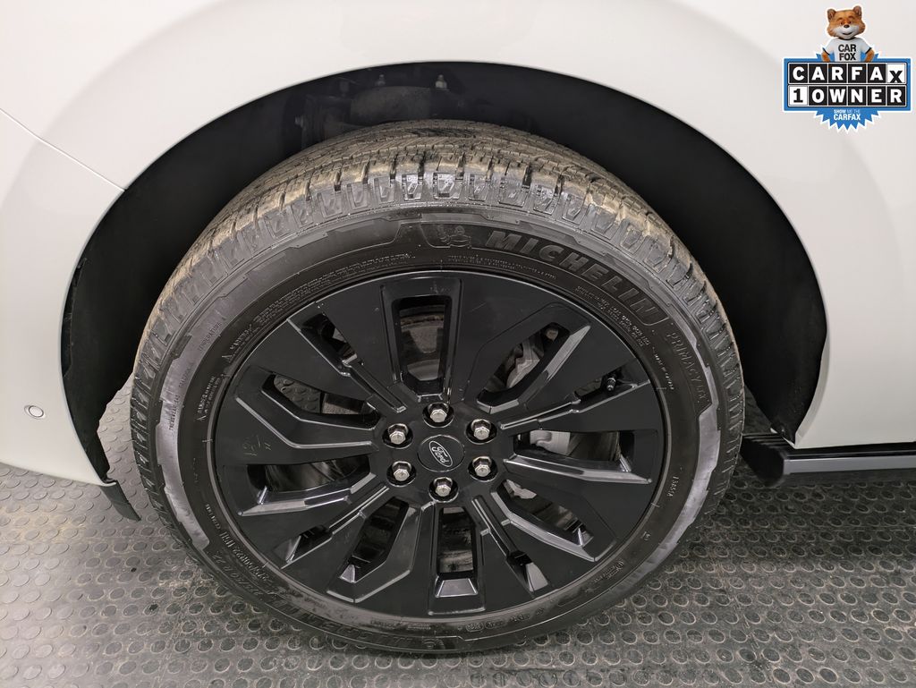 2025 Ford Expedition Max Platinum photo 6