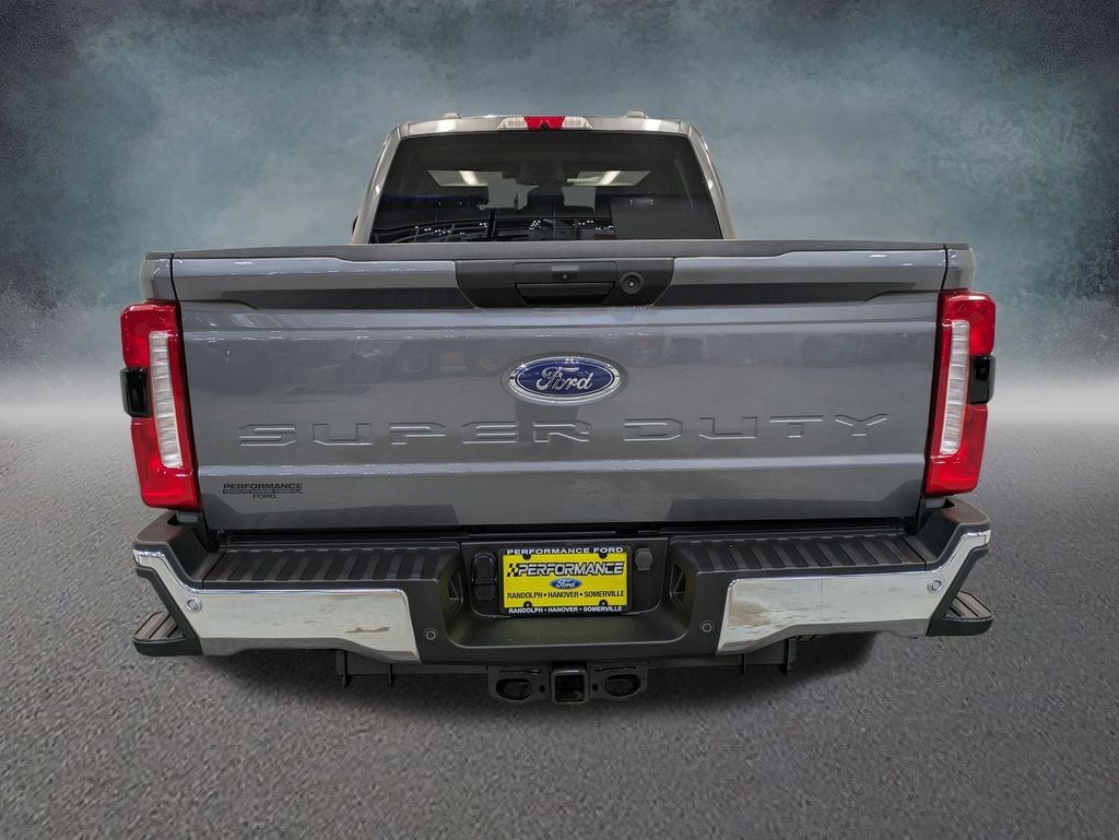 2024 Ford F-250SD XLT photo 4