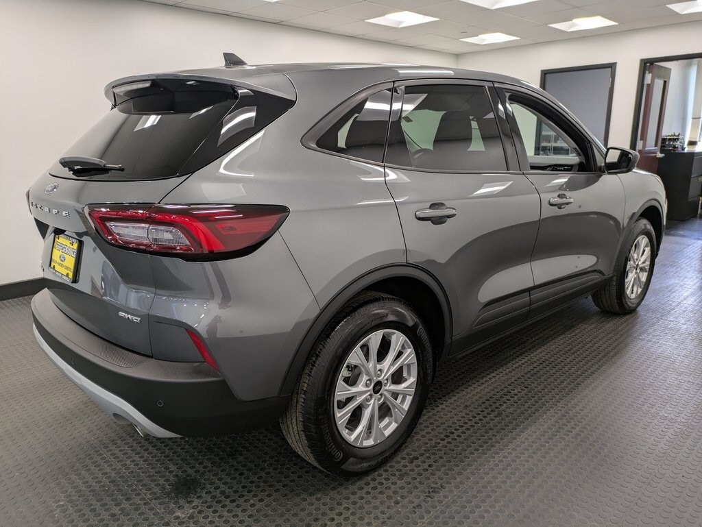 2025 Ford Escape Active photo 4