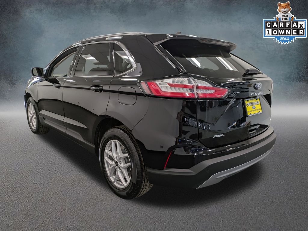 2023 Ford Edge SEL photo 6