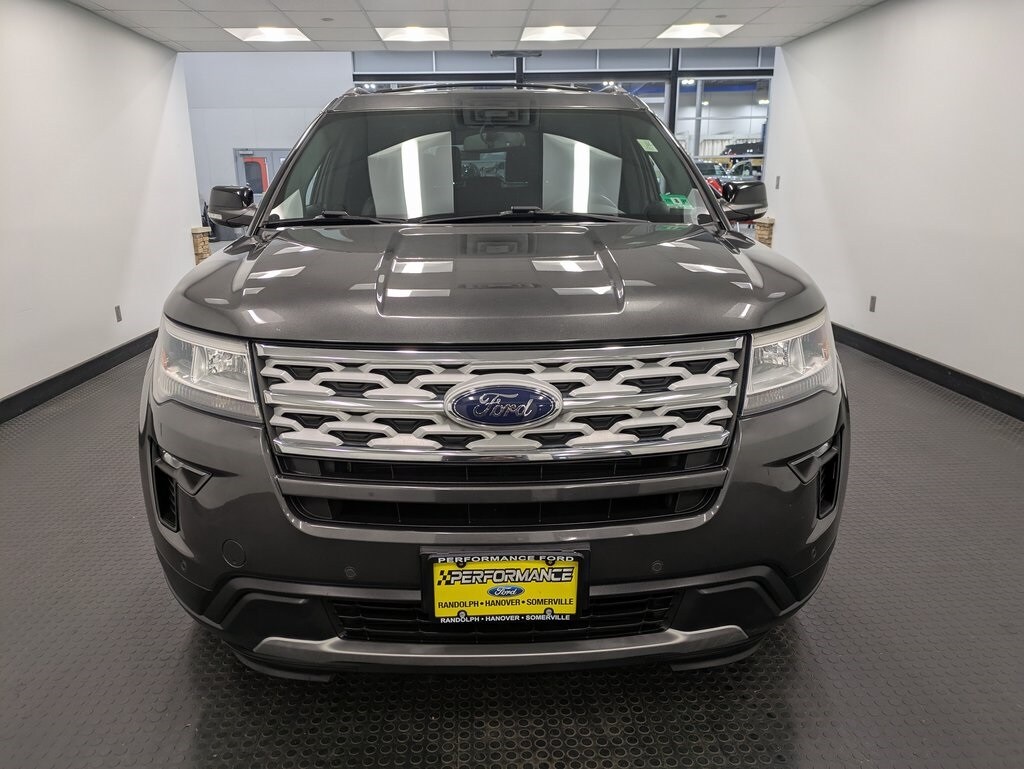 2018 Ford Explorer XLT photo 2