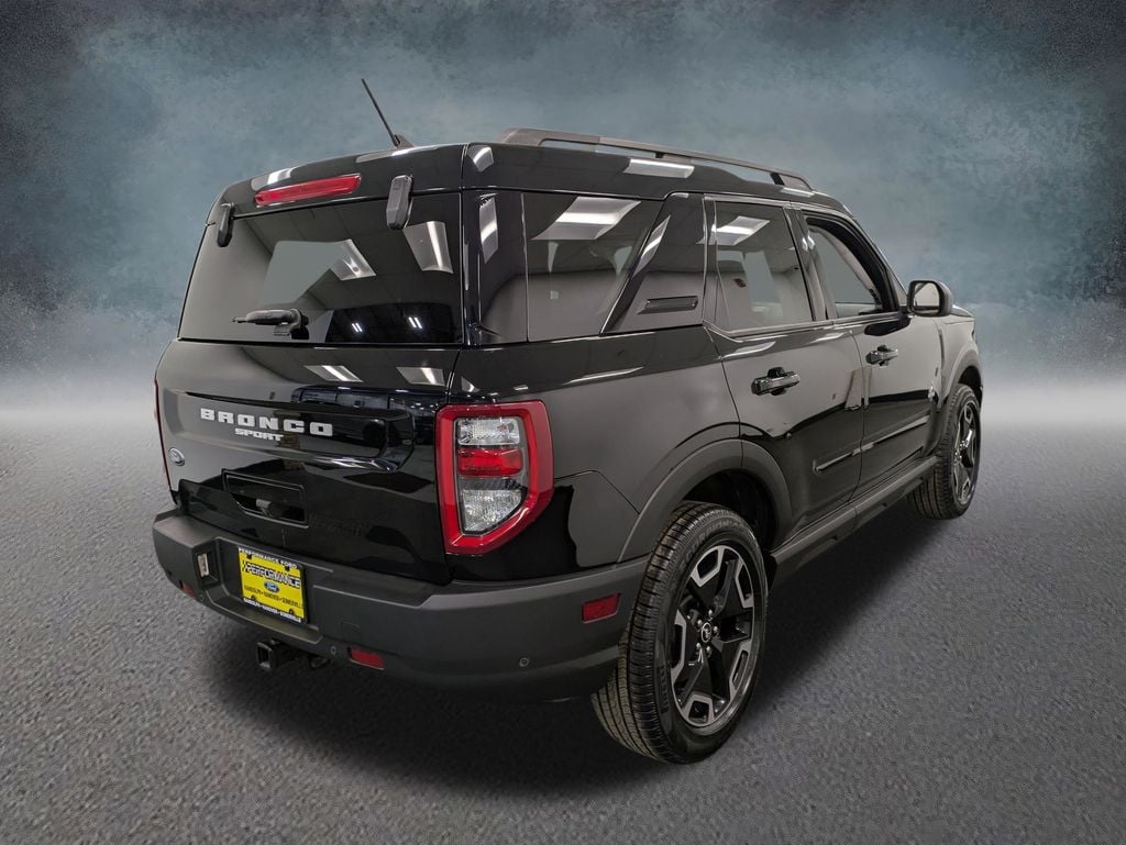2021 Ford Bronco Sport Outer Banks photo 4