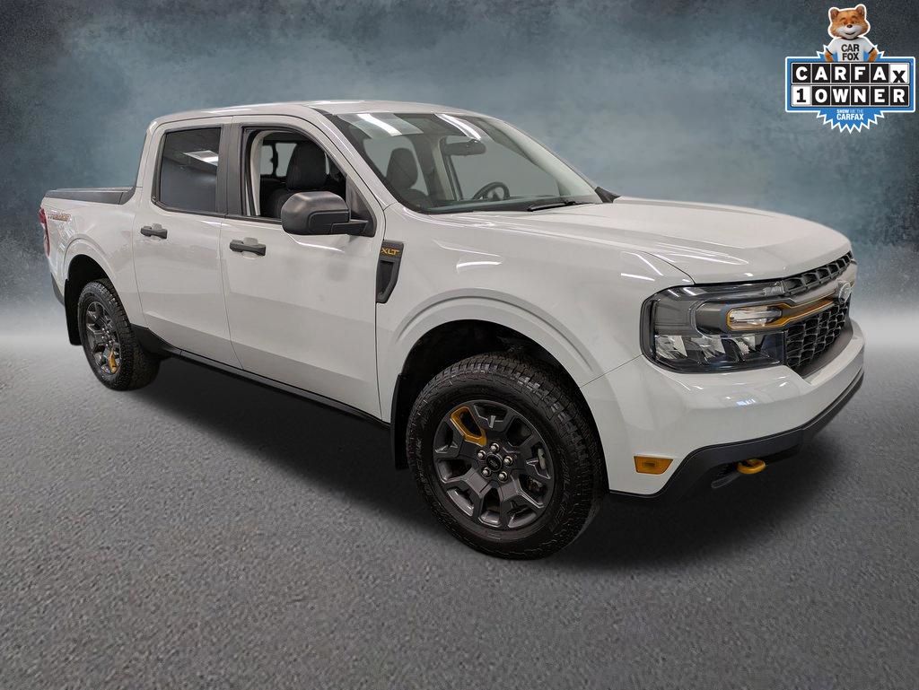 2023 Ford Maverick XLT photo 2