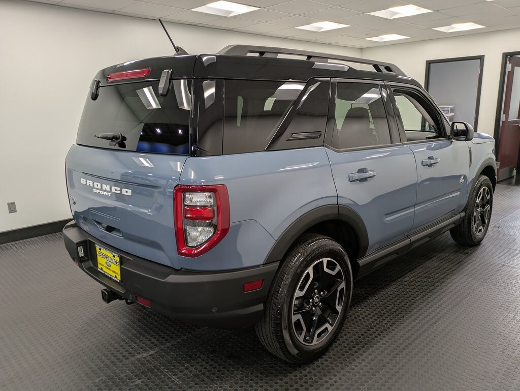 2024 Ford Bronco Sport Outer Banks photo 4