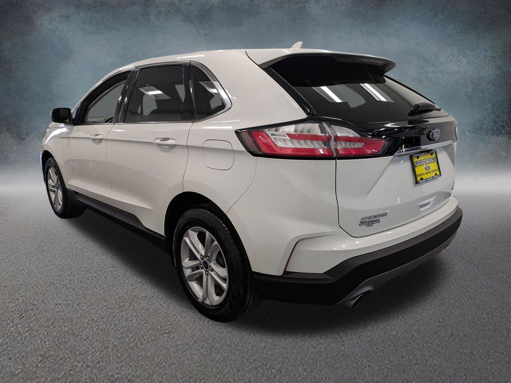 2020 Ford Edge SEL photo 5