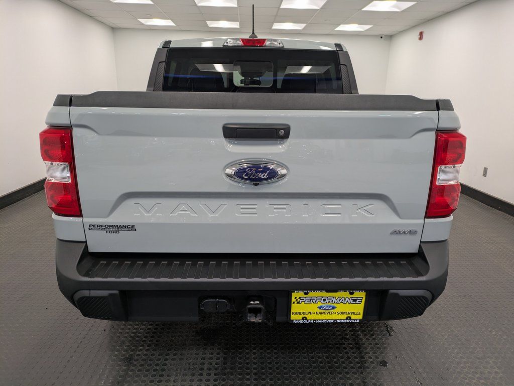 2022 Ford Maverick Lariat photo 2
