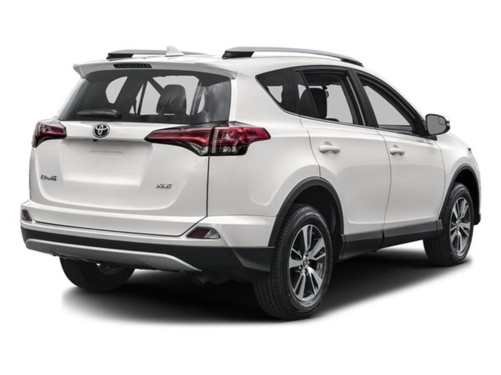 Used 2018 Toyota RAV4 XLE SUV
