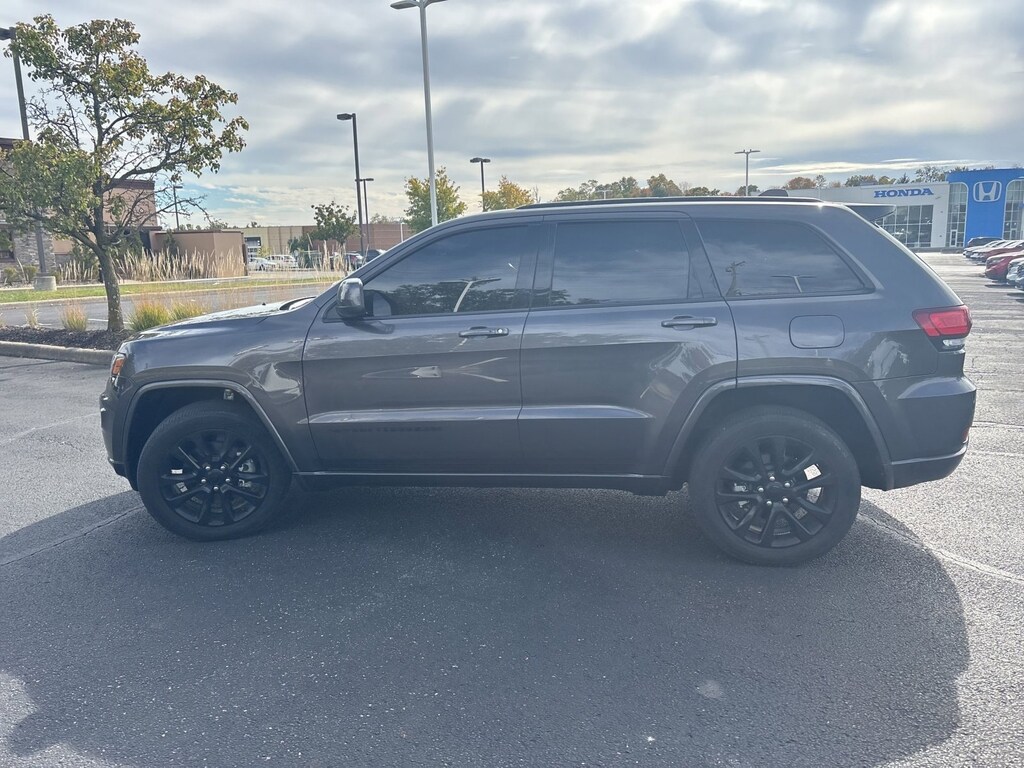 Used 2021 Jeep Grand Cherokee Laredo X SUV