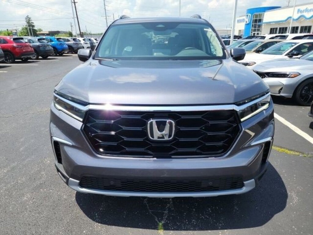 New 2025 Honda Pilot Touring+ SUV