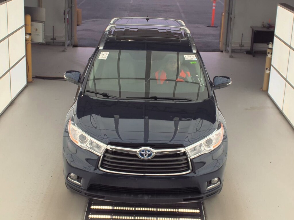 Used 2016 Toyota Highlander Hybrid Limited SUV