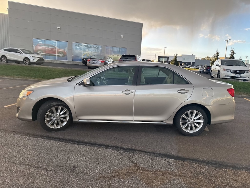 Used 2013 Toyota Camry XLE Sedan