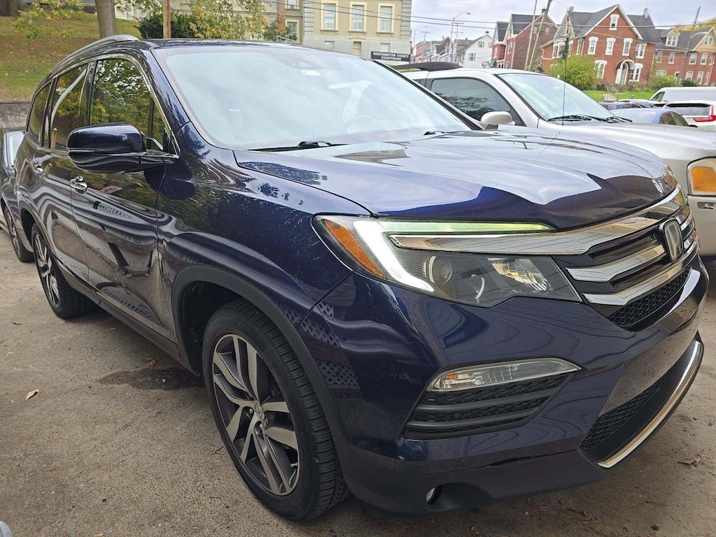 Used 2017 Honda Pilot Elite SUV