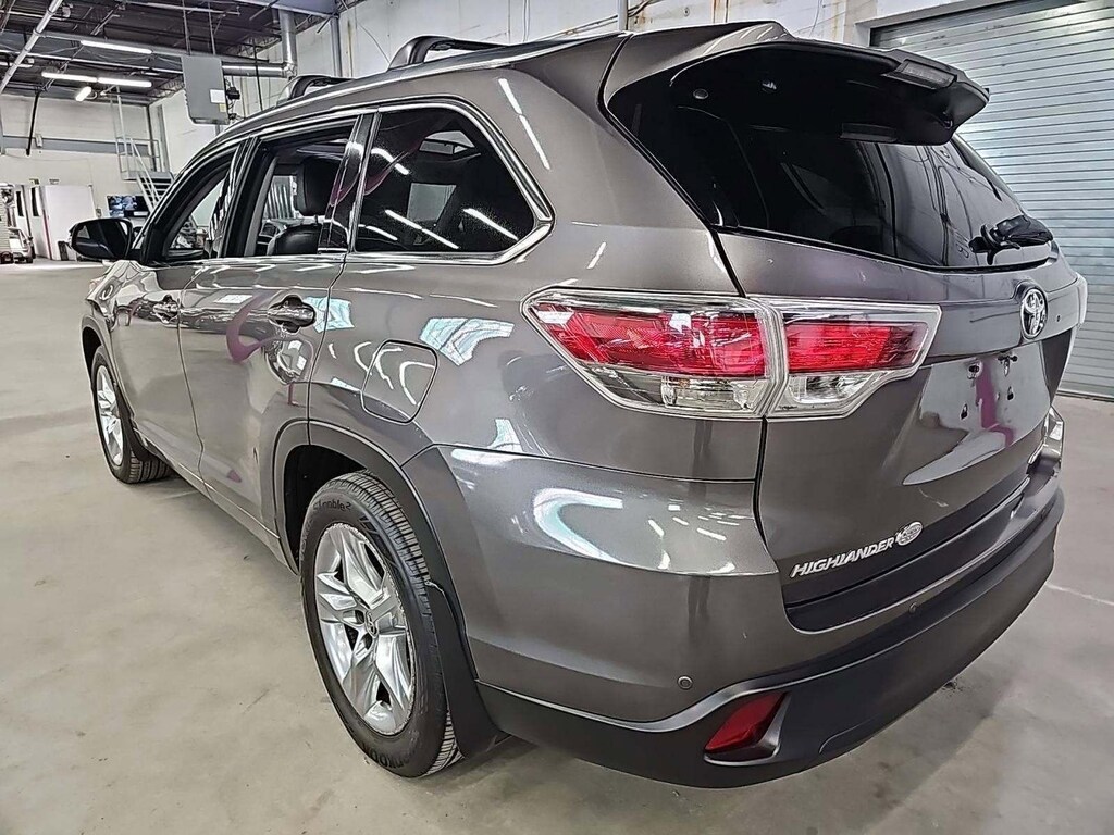 Used 2016 Toyota Highlander Limited SUV