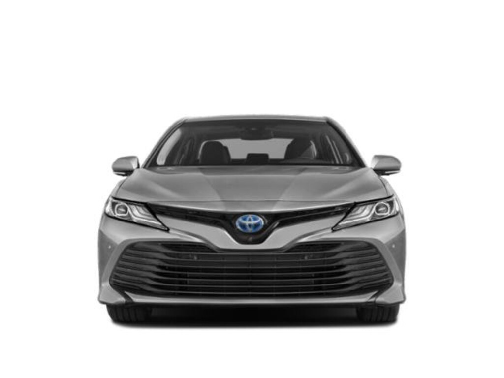 Used 2018 Toyota Camry Hybrid XLE Sedan