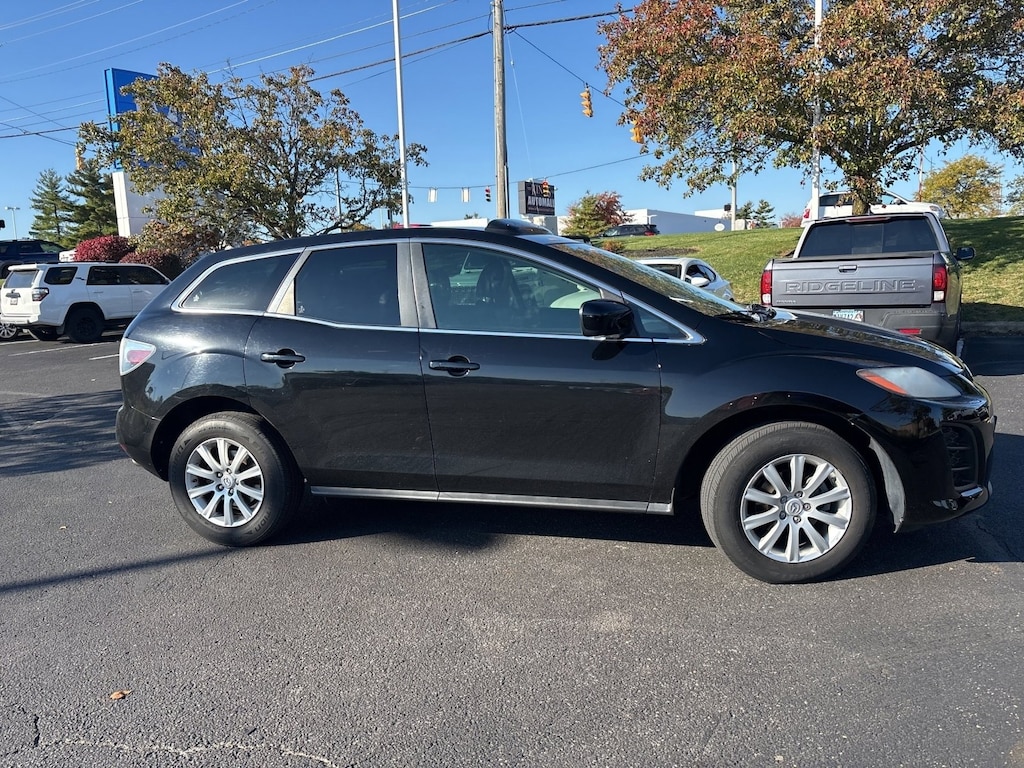 Used 2011 Mazda CX-7 i Touring SUV