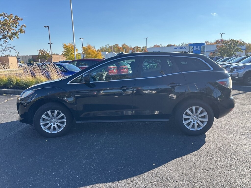 Used 2011 Mazda CX-7 i Touring SUV