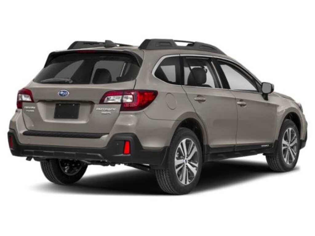 Used 2018 Subaru Outback Limited SUV