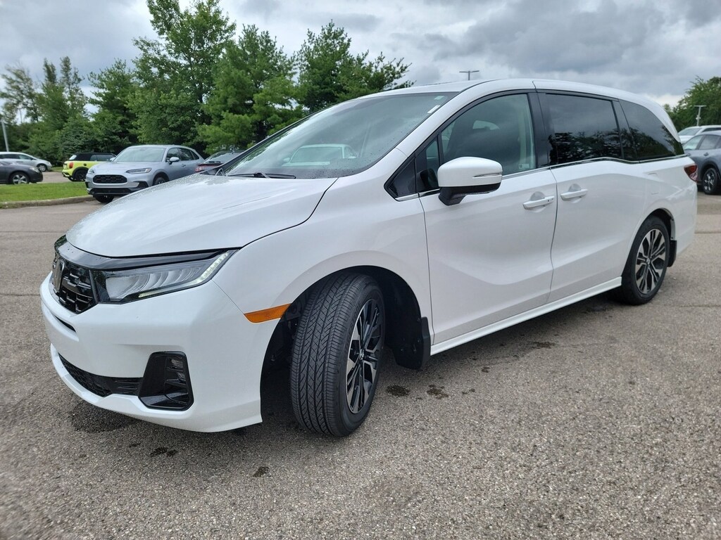 New 2026 Honda Odyssey Elite Van Passenger