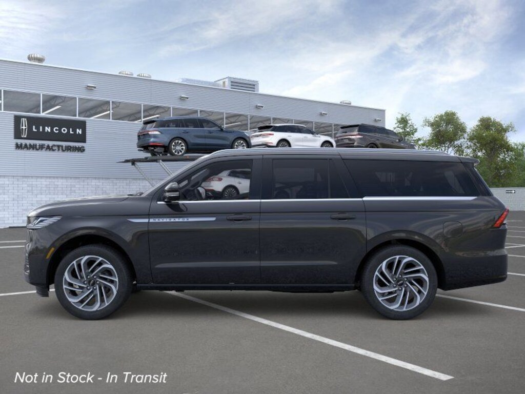 New 2026 Lincoln Navigator L Reserve SUV