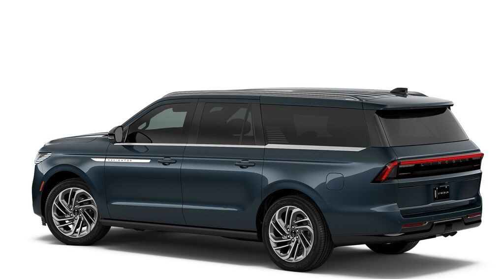 New 2026 Lincoln Navigator L Reserve SUV