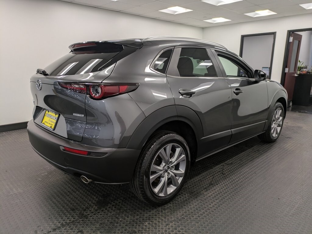2022 Mazda CX-30 2.5 Select photo 4