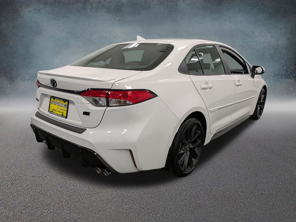Used 2026 Toyota Corolla SE Sedan