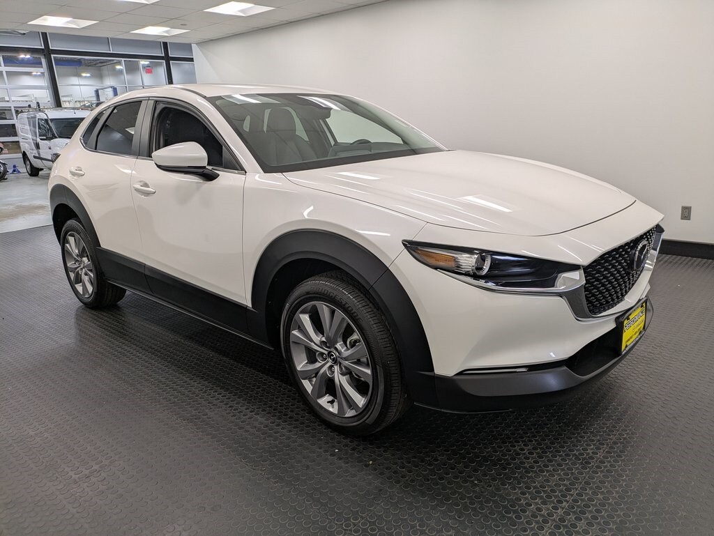 2022 Mazda CX-30 2.5 Select photo 2